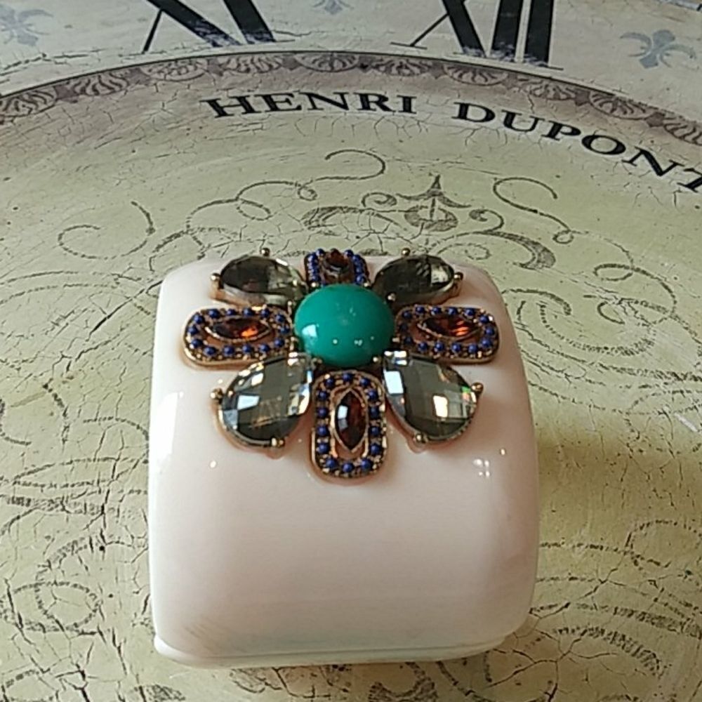 Bracelet    - Picture 2 of 8